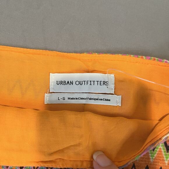 Urban Outfitters Mini Skirt Size Large Linen Blend Geometric Hippie Festival - Picture 4 of 8